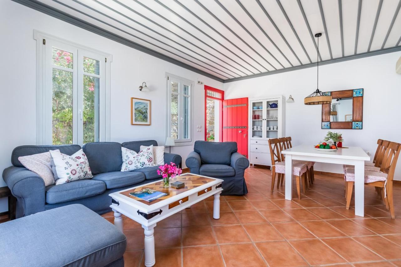 Villa Nina Skopelos- Private Pool - Magnificent Views Екстериор снимка